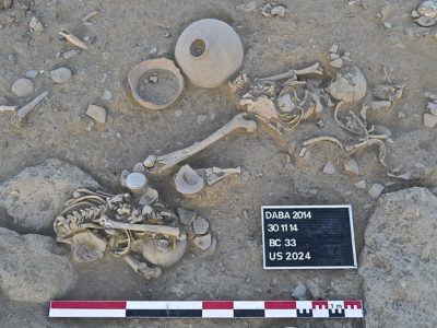 Un caratteristico esempio di agglomerati di sepolture secondarie accompagnate da oggetti di corredo – A common example of bone clusters connected to grave goods